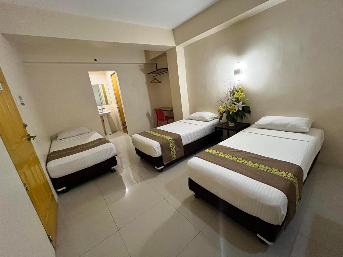 Eon Centennial Express Hotel Iloilo City Eksteriør billede